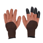 Gardening gloves with claws