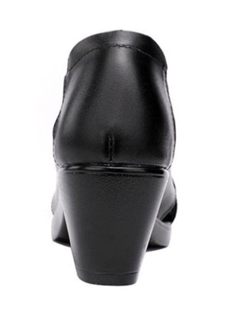 Escarpins ajourés à talons