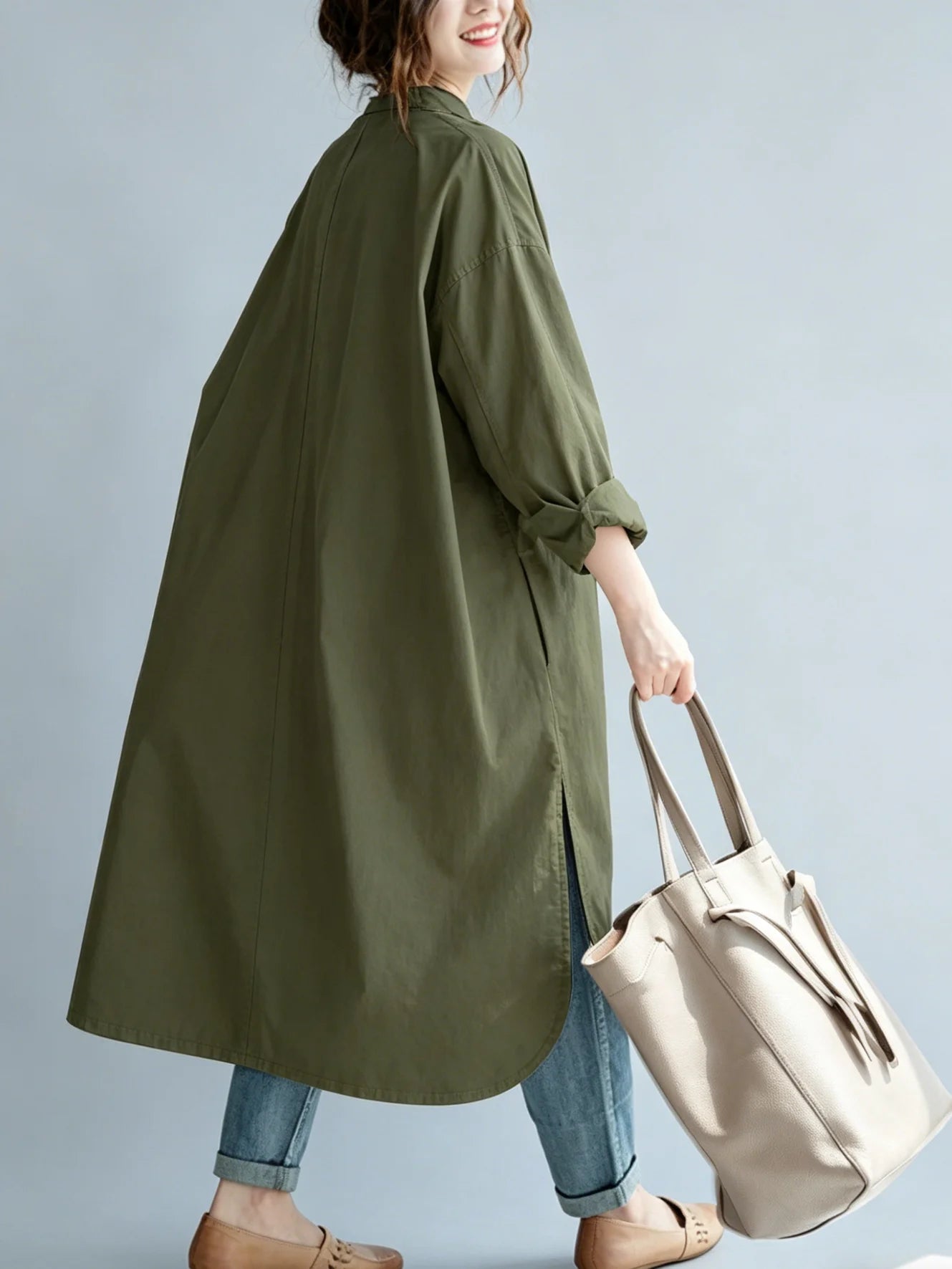 Robe Chemise Longue Oversize Mélange de Coton – Col Mao, Coupe Ample et Ourlet Incurvé