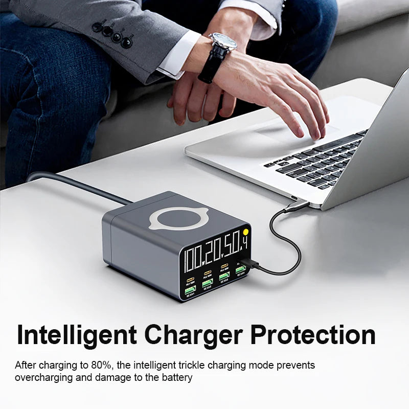 Station de Charge HUB Rapide 80W 8 Ports USB & USB-C - Charge à Induction et Affichage Numérique