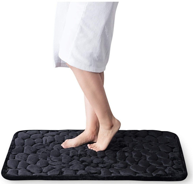 Ultra-absorbent pebble bath mat