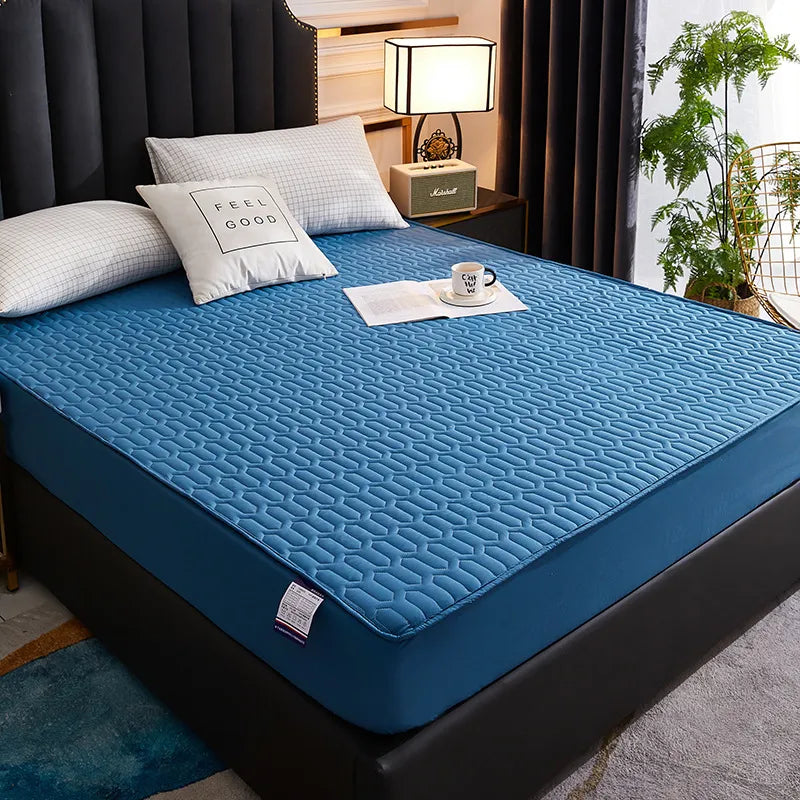 Thick & Waterproof Mattress Protector